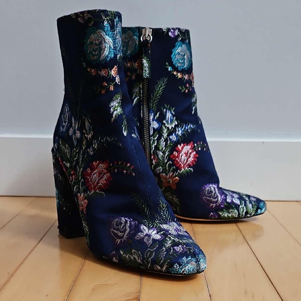 Zara Multicolor Embroidered Ankle Boots